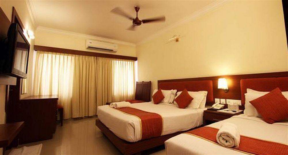Hotel The Gopinivas Grand Kanyakumari Exterior foto